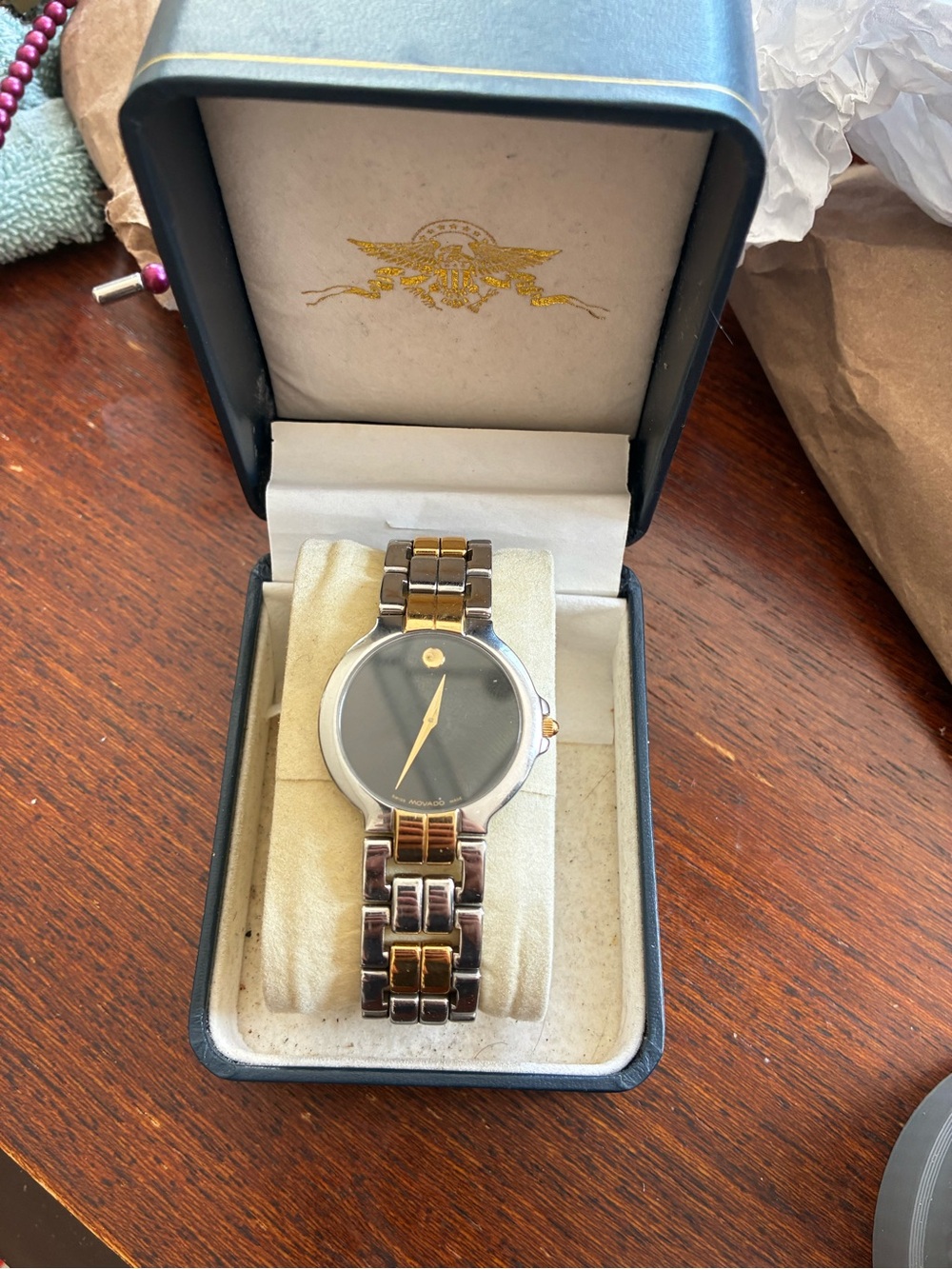 Movado Museum Classic Unisex 34mm Swiss Watch 81-G2-870 New Battery 7.25” Wrist